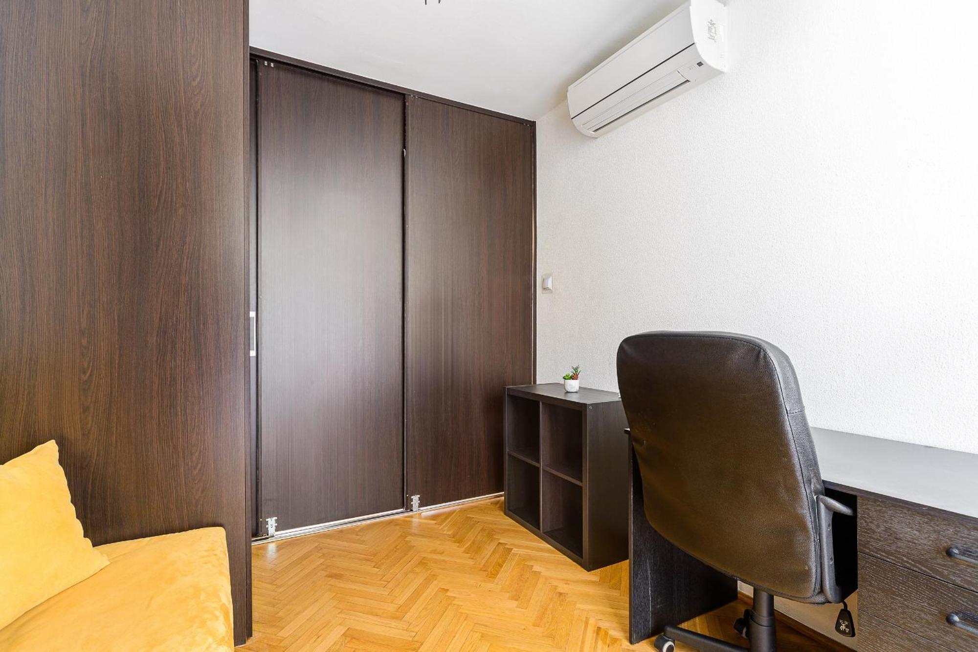 Apartament Leszczynska วอร์ซอ ภายนอก รูปภาพ
